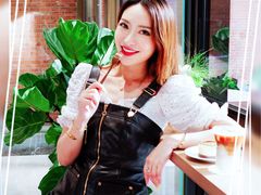 -潮一不贰·法式甜品·生日蛋糕·西式简餐(外滩店)