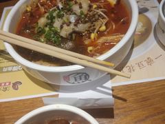 -渝是乎酸菜鱼(龙旗购物中心店)