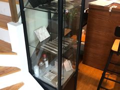 -ME觅妆·定制美妆·彩妆私教(菱角湖店)