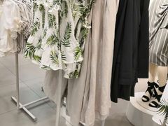 -H&M(鹏欣水游城店)