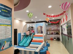 -爱乐梵国际儿童教育中心(古美店)