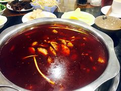 -冯记香辣兔火锅(茶店子总店)