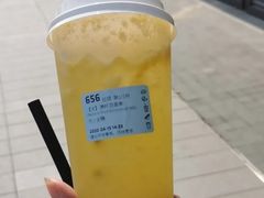 满杯百香果-瑞幸咖啡(中原万达店)