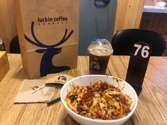 泡菜鸡肉炒米粉-西粉堂新疆米粉(朝外店)