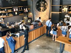 -星巴克臻选(成都太古里店)