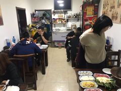 大堂-老铜锅涮羊肉(大连海滨住宅小区店)