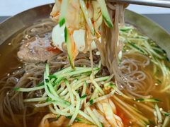 冷面-屋里家延边朝鲜族冷面(南园店)