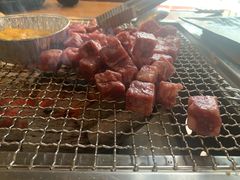 -肉甲韩国木炭烤肉(新壹街1店)