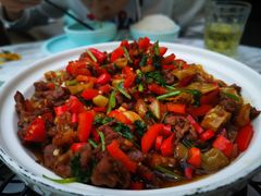 小炒黄牛肉-云梦庭·剁椒鱼头(银泰中心in99店)