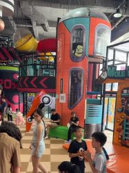 -欧酷世界动力星球(王府井奥莱UP TOWN店)