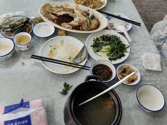 -范饭椰林川湘味海鲜·椰子鸡(三亚湾椰梦长廊店)