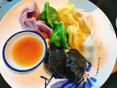 五味海鲜水饺拼盘-东莱馋房(陆家嘴店)
