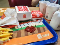 -深圳华盛奥特莱斯(华南一道店)