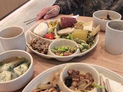 -素满香·全民食养自助(长宁龙之梦店)