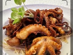 -品海楼·大连海胆锅贴馆(东港店)