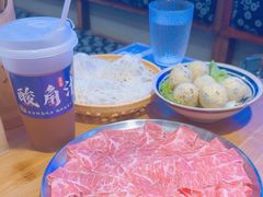 -洱火云南酸菜牛肉火锅(石景山当代商城店)