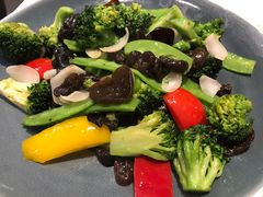 -港丽餐厅(高德置地店)