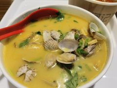 -何记花甲(海岸城旗舰店)