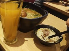 -阿香米线(中原万达店)