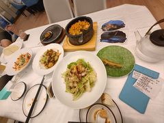 -品海楼·大连海胆锅贴馆(东港店)