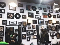 -MARTIN'S BARBER SHOP男士理发馆