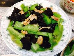 -鲸育宝宝月嫂(徐汇店)