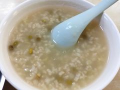 绿豆粥-老陶包子铺(南大西南村店)
