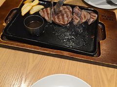 -必胜客(桐梓坡店)