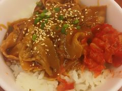 -玛格萝妮比萨屋(四平店)