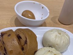 -李与白包子铺(桐梓林店)
