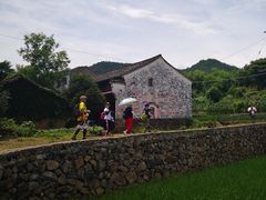 -天姥山
