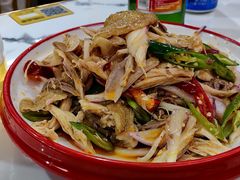-欧提汗·新疆餐厅·清真(银都路店)