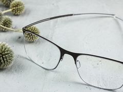 医用不锈钢精密切割而成-圆方眼镜(东海花园二期东区店)