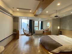 -闲隅江景艺术酒店(解放碑洪崖洞总店)