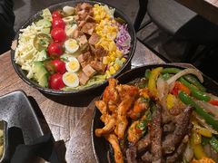 墨西哥鸡肉考伯沙拉-Q MEX 库迈墨西哥餐吧(三里屯店)
