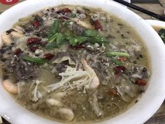 酸菜肥牛虾-无招牌