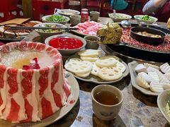 -渝大狮毛肚老火锅(遂宁万达店)