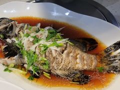 -巧克力渔家.小船海鲜胶东菜(万平口店)