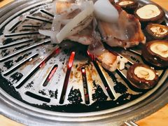 -老炉家木炭烤肉(长江国际店)
