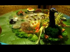 -傣家寨花园主题餐厅