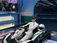 -e赛道卡丁车