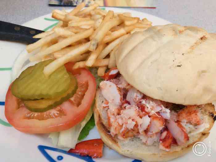 the lobster trap-"岛上一家吃龙虾的典型的美国9694餐馆,.