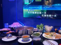 -唯爱KTV聚会餐厅(仙林东城汇店)