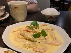 -大头虾越式风味餐厅(光明广场店)