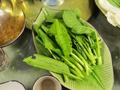 -天天向上素食餐厅(五台山店)