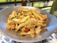 -卢大鲜鱼头捞饭(美利广场店)