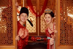 -芭莎视觉婚纱摄影(花溪店)