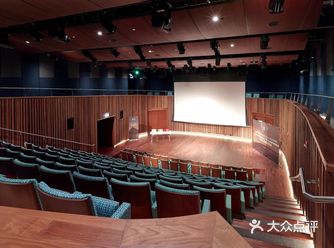 设计师以“人的理解”为核心串联起所有的设计灵感