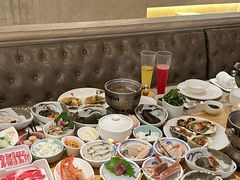 -雍和会海鲜姿造自助(湖东路店)