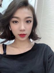 -诗全发型